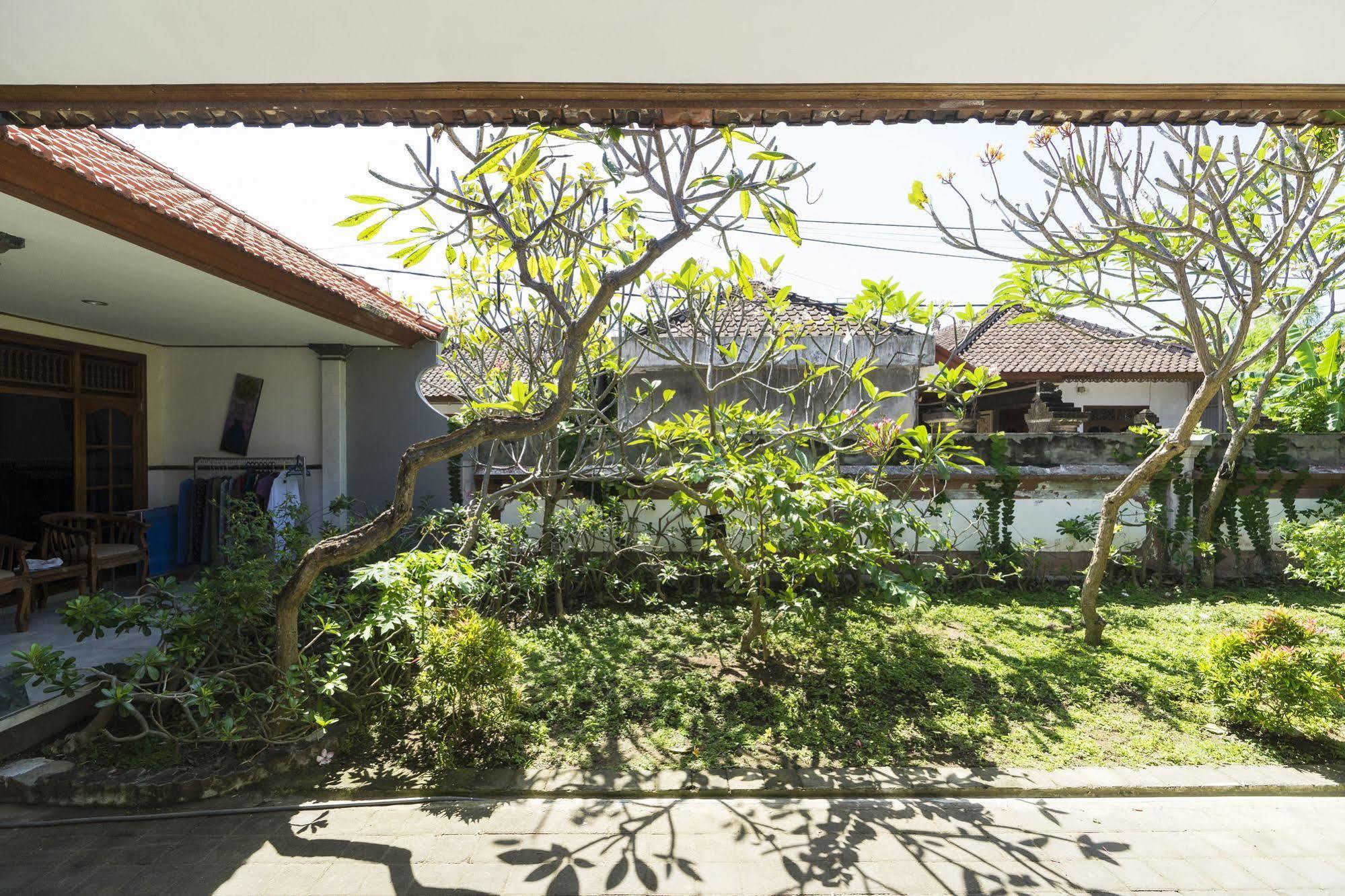 Reddoorz @ Tanjung Benoa Hotel Nusa Dua  Exterior photo