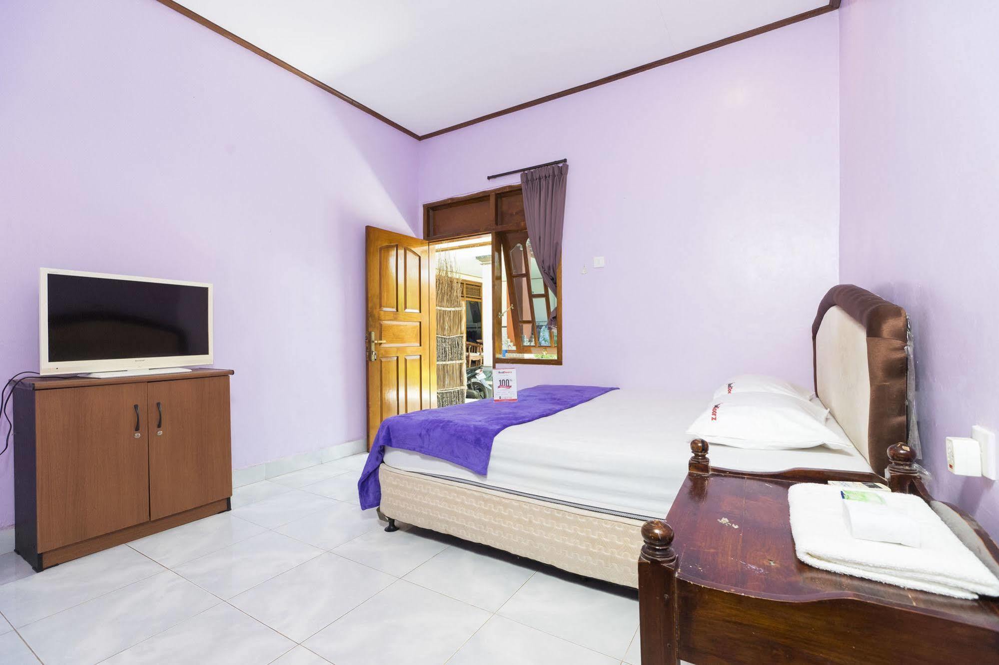 Reddoorz @ Tanjung Benoa Hotel Nusa Dua  Exterior photo